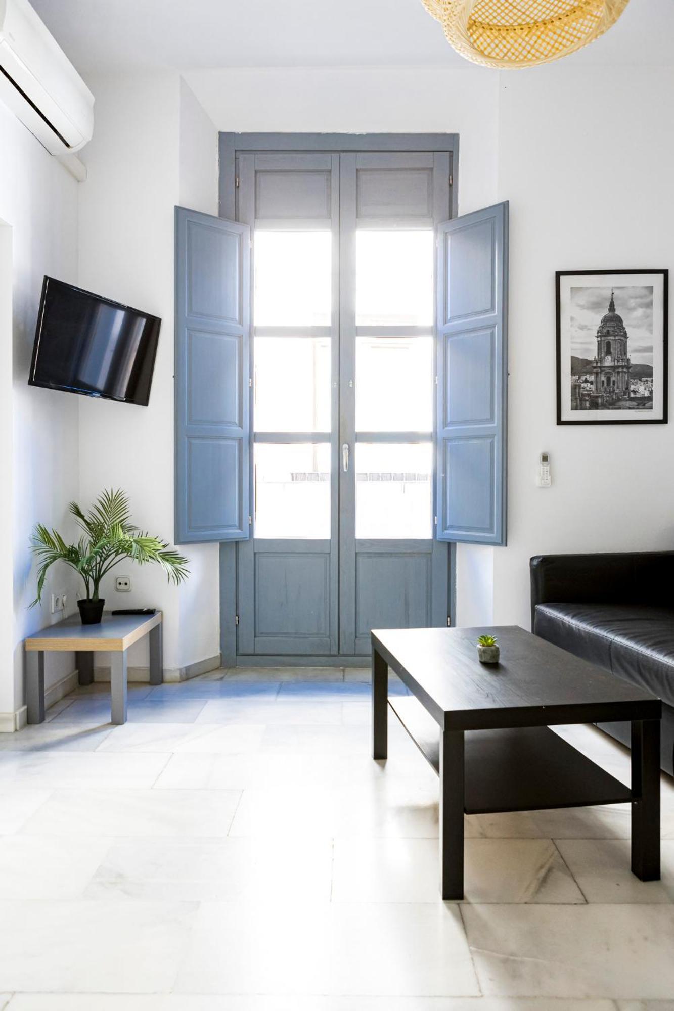 Picasso Apartament *